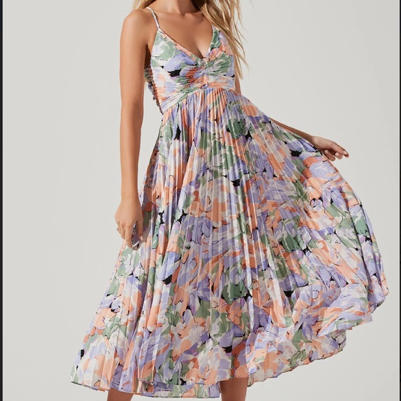 Astr Multicolor Floral Dress - Picture 1 of 5